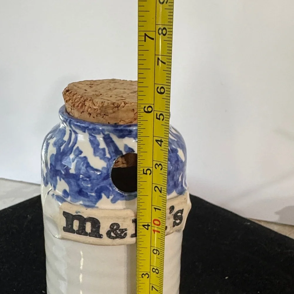 N/A ceramic jar